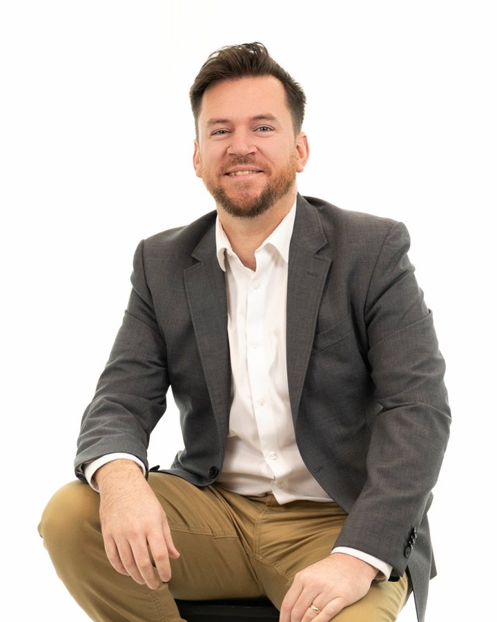 Iain MacNaughton